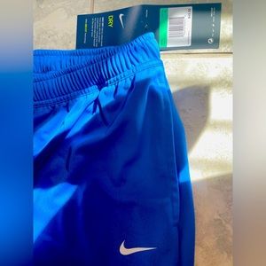 Nike XL Men’s Training New with tags